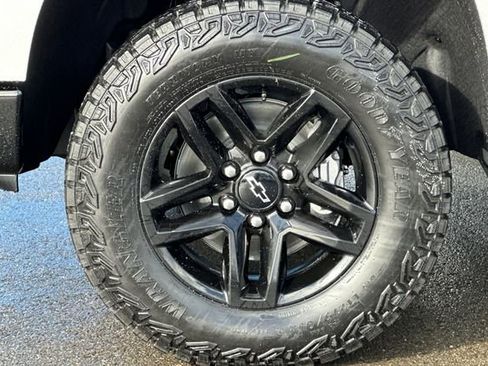 New 2026 Chevrolet Silverado 1500 Custom Trail Boss AWD/4WD image 35