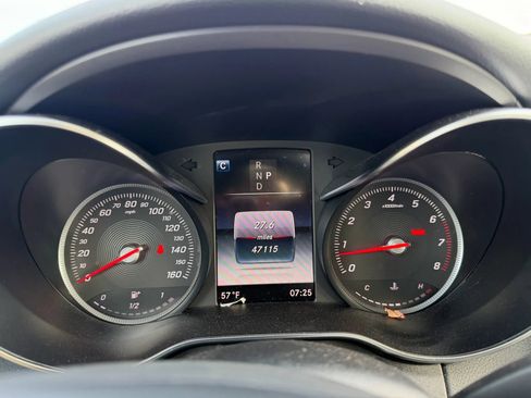 Used 2018 Mercedes-Benz C 300 Sedan image 12
