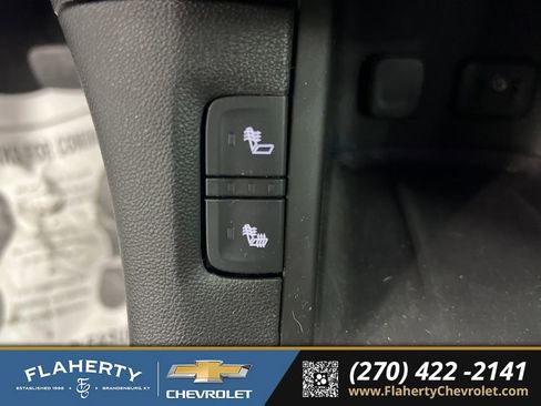 Used 2018 GMC Acadia SLE image 33