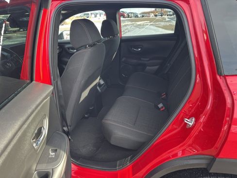 Used 2024 Honda HR-V Sport image 4