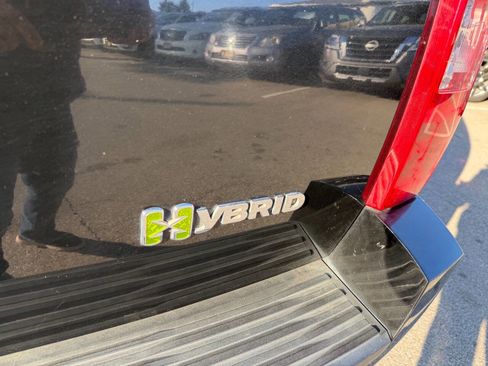 Used 2012 GMC Yukon 4WD Hybrid image 46