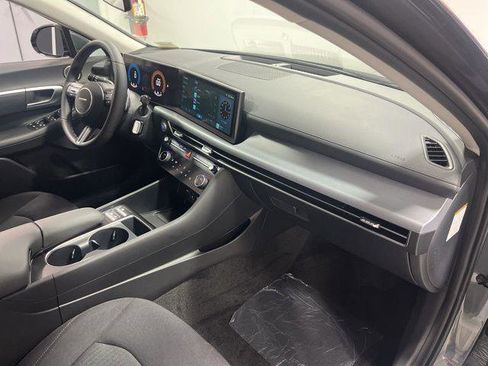 New 2025 Hyundai Sonata SEL FWD image 24