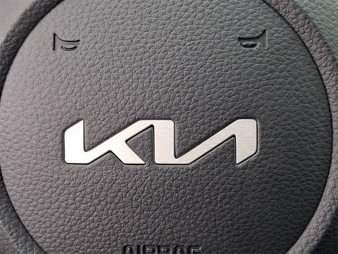 New 2026 Kia Seltos EX image 12