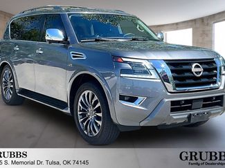 Used 2022 Nissan Armada Platinum w/ Captain's Chairs Package AWD/4WD video 1