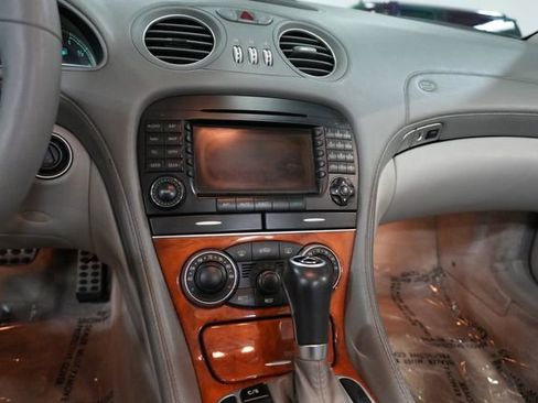 Used 2005 Mercedes-Benz SL 500 SL 500 image 24