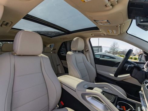 New 2026 Mercedes-Benz GLE 350 4MATIC image 23