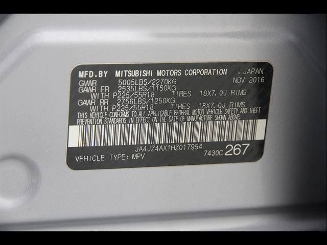 Used 2017 Mitsubishi Outlander GT AWD/4WD image 25