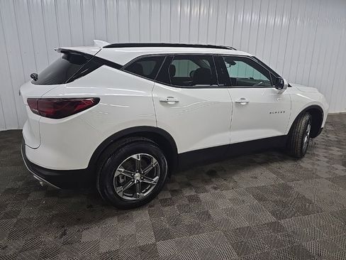 Used 2023 Chevrolet Blazer LT w/ Convenience Package image 3