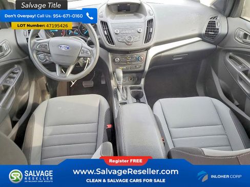 Used 2019 Ford Escape S image 11