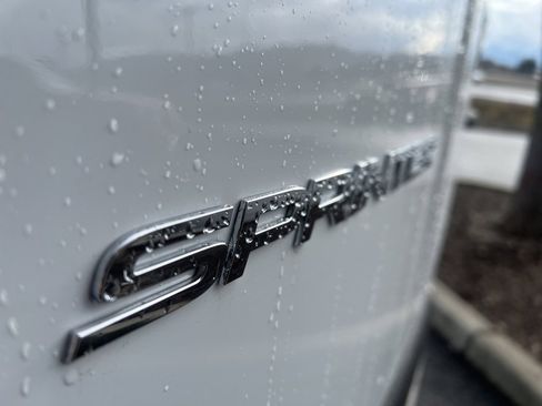 Used 2024 Mercedes-Benz Sprinter 3500 image 12