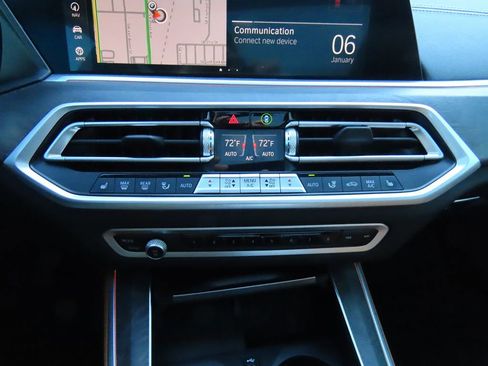 Certified 2023 BMW X5 xDrive40i w/ Premium Package image 29