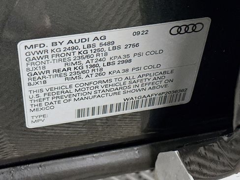 Used 2023 Audi Q5 2.0T Premium w/ Convenience Package AWD/4WD image 12