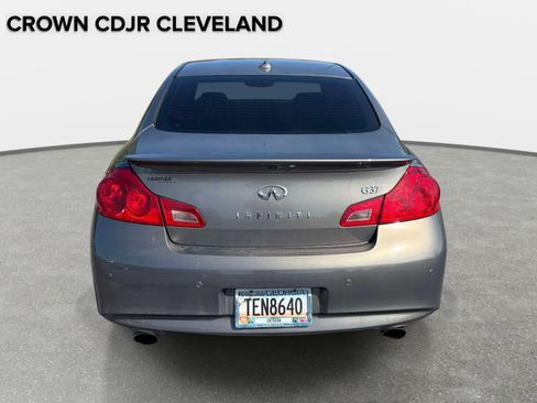 Used 2010 INFINITI G37 Journey w/ Premium Pkg RWD image 4