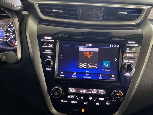 Used 2023 Nissan Murano SV FWD image 40