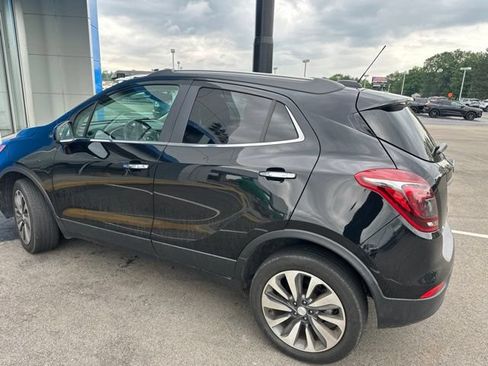 Used 2022 Buick Encore Preferred w/ Safety Package AWD/4WD image 3