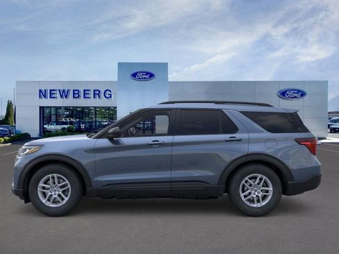 New 2026 Ford Explorer Active image 5