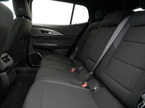 New 2026 Chevrolet Equinox EV LT image 4