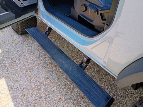 Used 2021 Ford Bronco First Edition AWD/4WD image 30