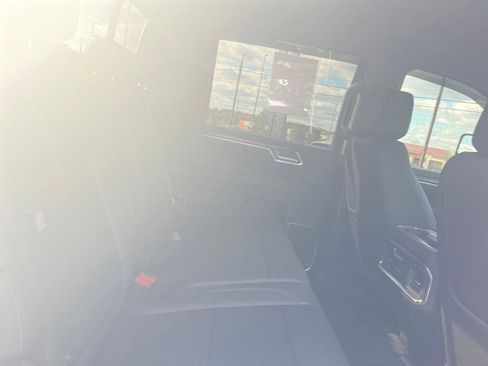 Used 2025 Chevrolet Silverado 3500 LTZ w/ LTZ Plus Package image 26