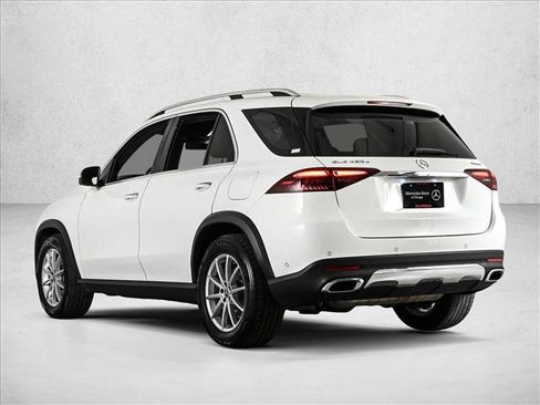 Used 2024 Mercedes-Benz GLE 450e 4MATIC image 8