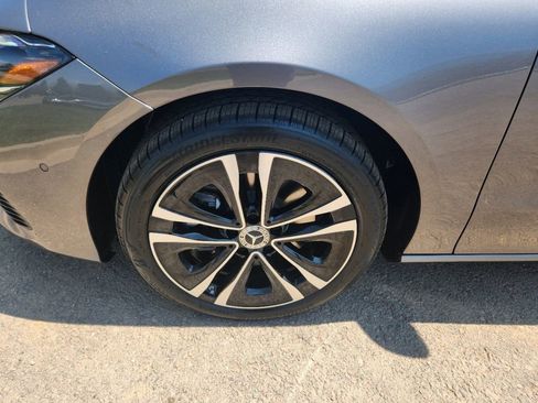 New 2025 Mercedes-Benz CLA 250 4MATIC image 18