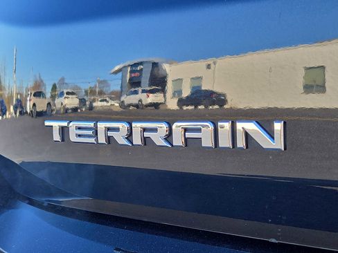 Used 2020 GMC Terrain SLT w/ Preferred Package image 28