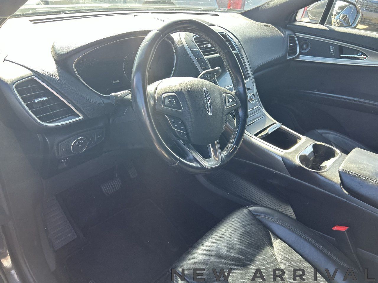 Used 2017 Lincoln MKX Reserve w/ Lincoln MKX Climate Package AWD/4WD image 12