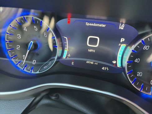 Certified 2021 Chrysler Pacifica Limited w/ Premium & Safety Sphere Group AWD/4WD image 13