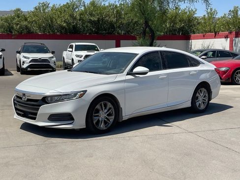 Used 2020 Honda Accord LX image 4