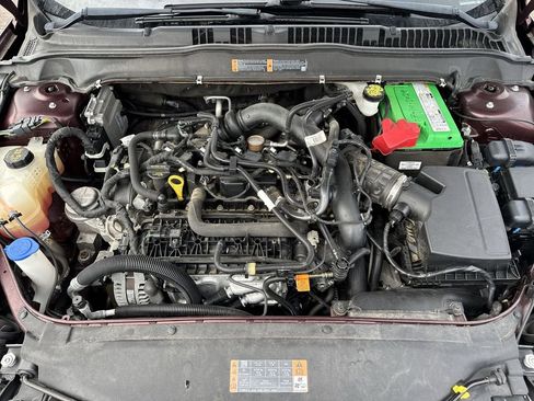 Used 2018 Ford Fusion SE w/ Fusion SE Technology Package image 25