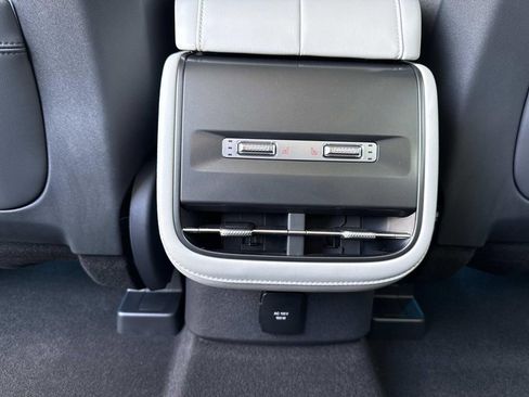 New 2026 Lincoln Nautilus Premier w/ Equipment Group 102A image 16