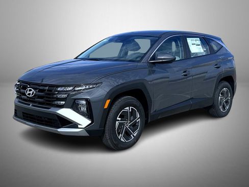 New 2026 Hyundai Tucson Blue SE AWD/4WD image 1