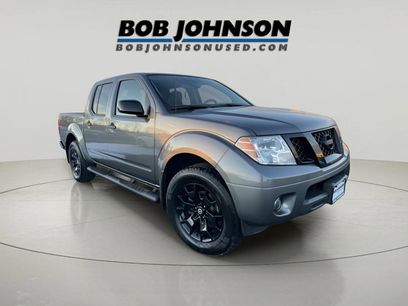 Used 2020 Nissan Frontier SV w/ Midnight Edition Floor Mats