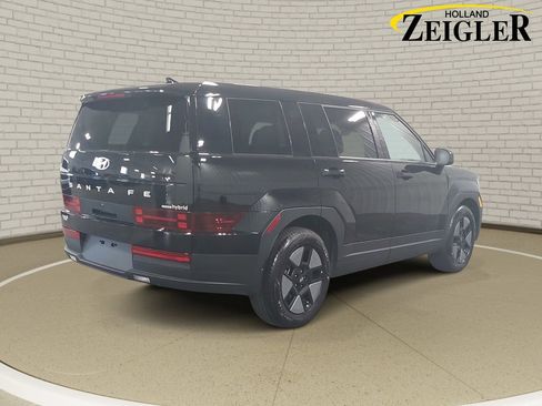 Certified 2026 Hyundai Santa Fe SE AWD/4WD image 5