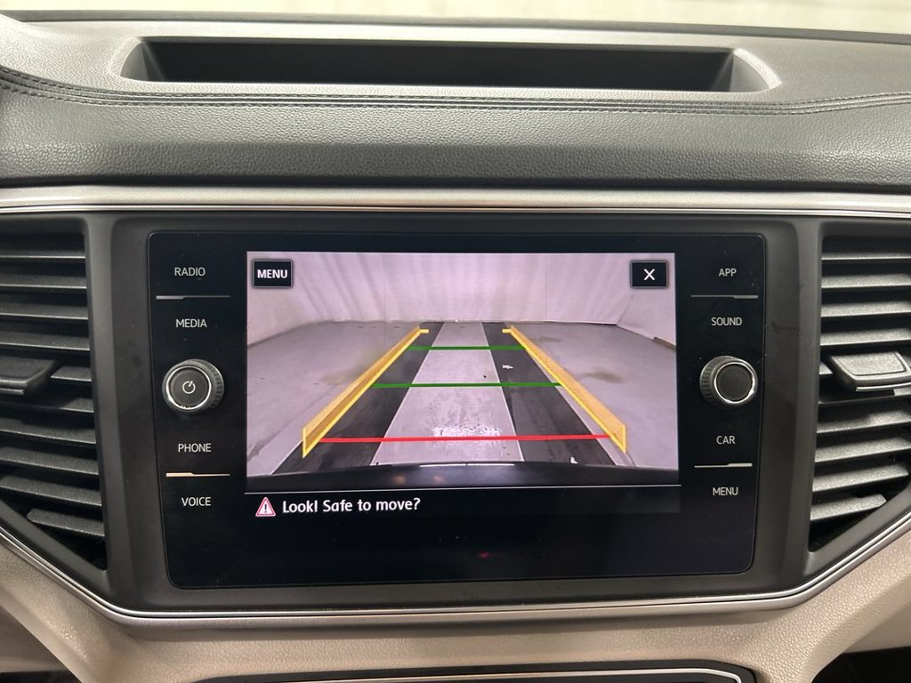 Used 2018 Volkswagen Atlas SE AWD/4WD image 15