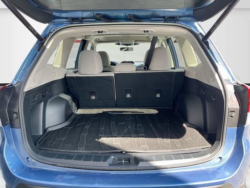 Used 2024 Subaru Forester Premium AWD/4WD image 26