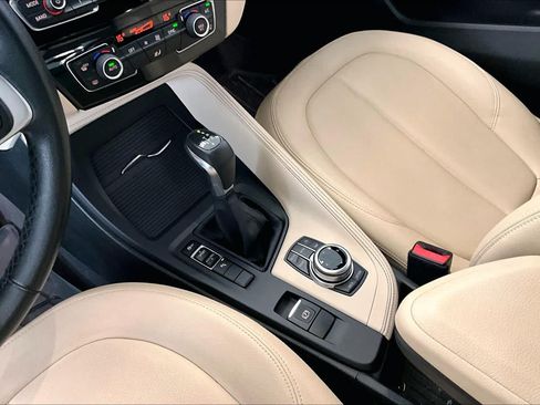 Used 2017 BMW X1 sDrive28i FWD image 15