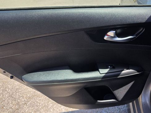 Used 2023 Kia Forte GT-Line w/ GT-Line Premium Package FWD image 36