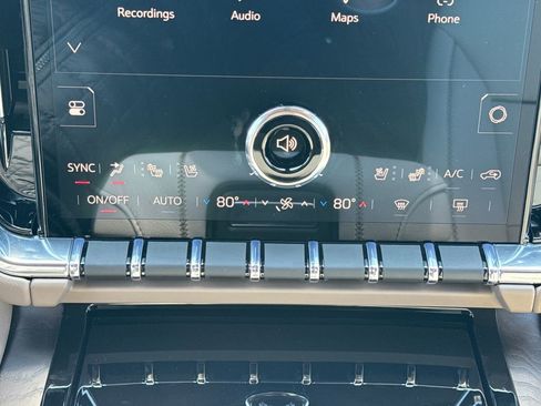 New 2026 GMC Yukon Denali image 32