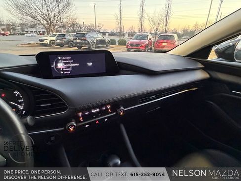 Certified 2022 MAZDA MAZDA3 s image 21