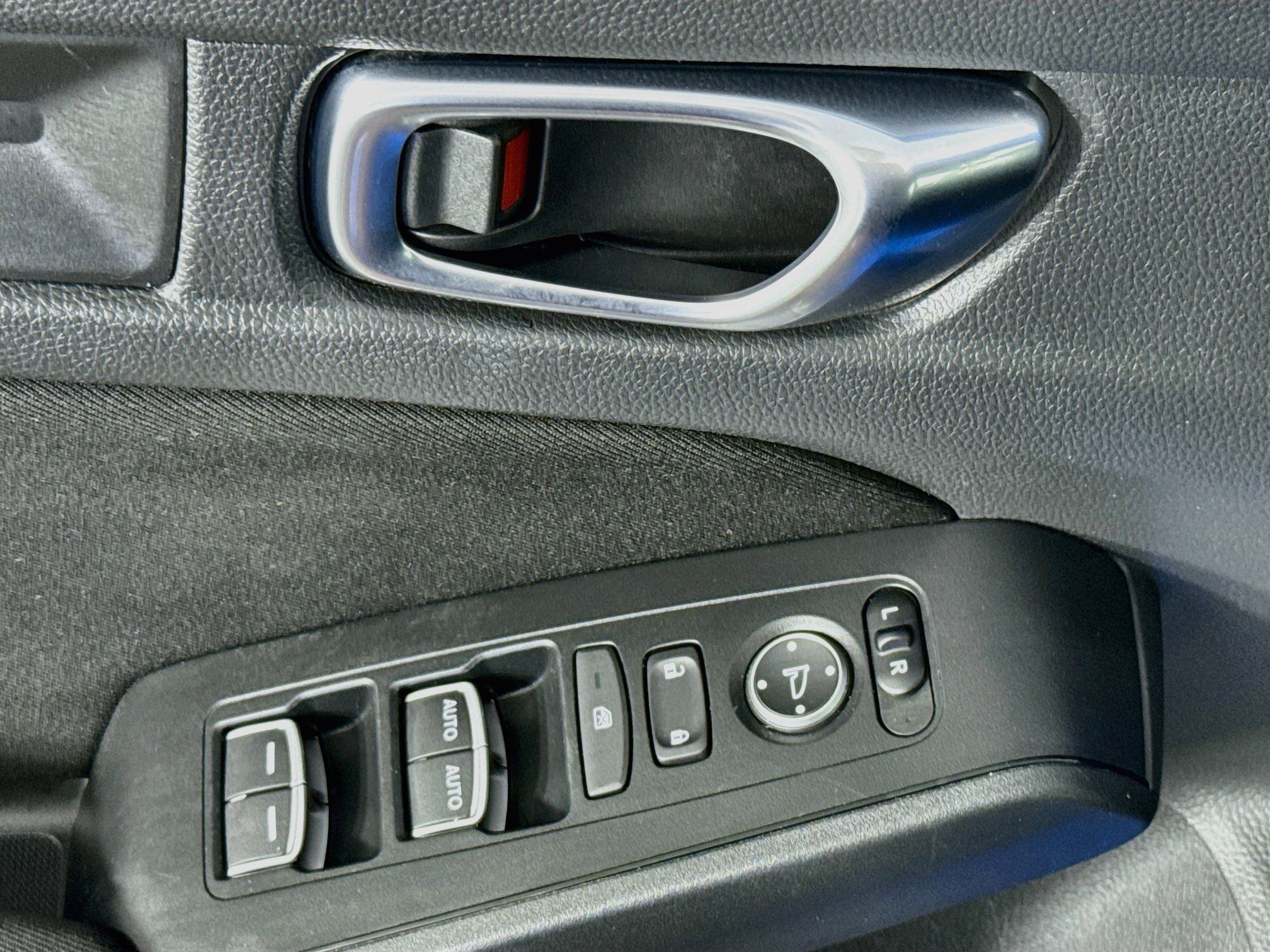 Used 2023 Honda Civic Sport image 22