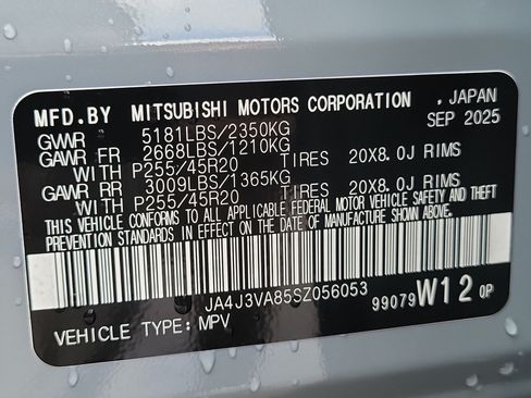 Used 2025 Mitsubishi Outlander SE FWD image 35
