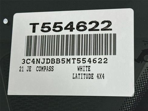 Used 2021 Jeep Compass Latitude image 42