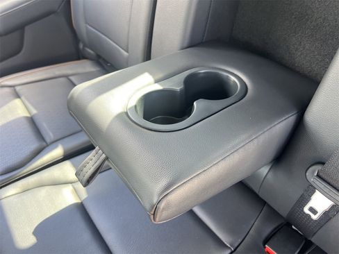 New 2026 Ford F250 Lariat w/ Black Appearance Package image 28