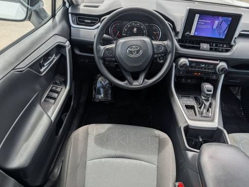 Used 2025 Toyota RAV4 XLE w/ Convenience Package FWD image 12