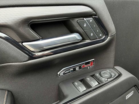 Used 2022 GMC Sierra 1500 AT4 image 23