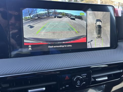 New 2026 Nissan Kicks SR FWD image 4