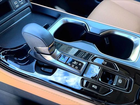 Certified 2024 Lexus NX 250 FWD image 15