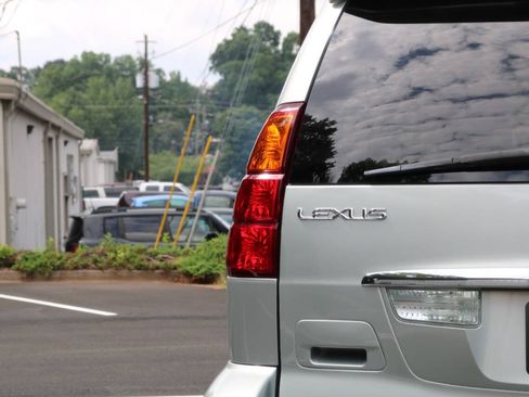 Used 2005 Lexus GX 470 AWD/4WD image 59