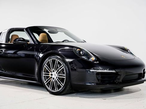 Used 2014 Porsche 911 Targa 4S AWD/4WD image 44